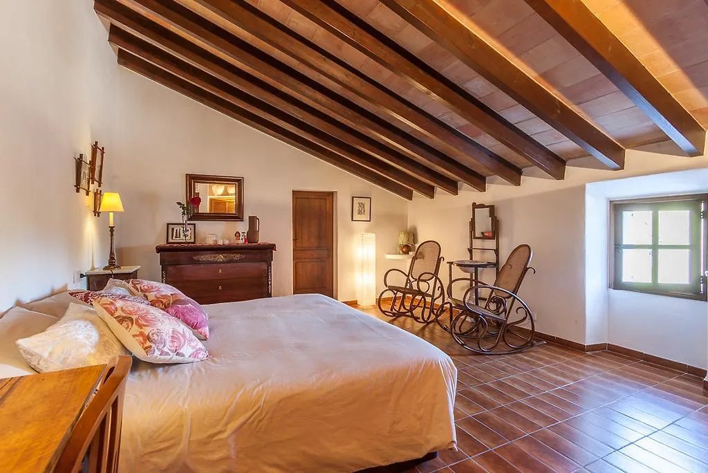 Can Guineu Hotel Pollenca Spain